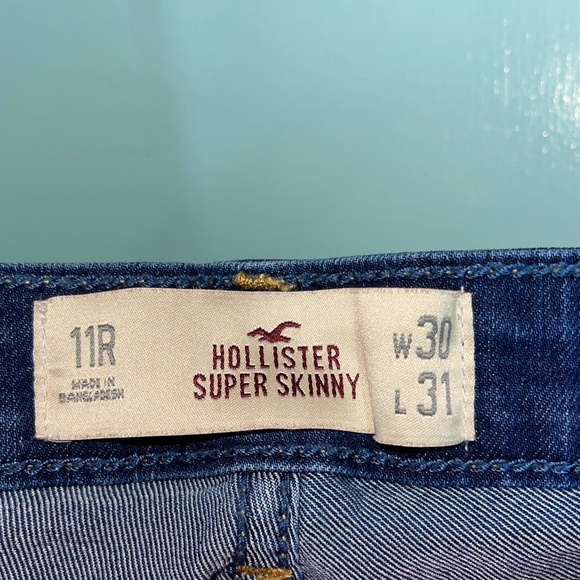 Jeans 💙 - Picture 3 of 5